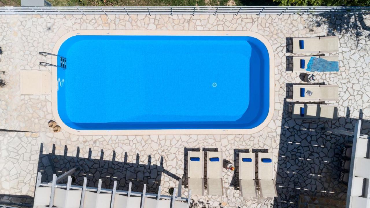 Villa Chrysallis With Heated Pool Georgioupoli Exterior foto