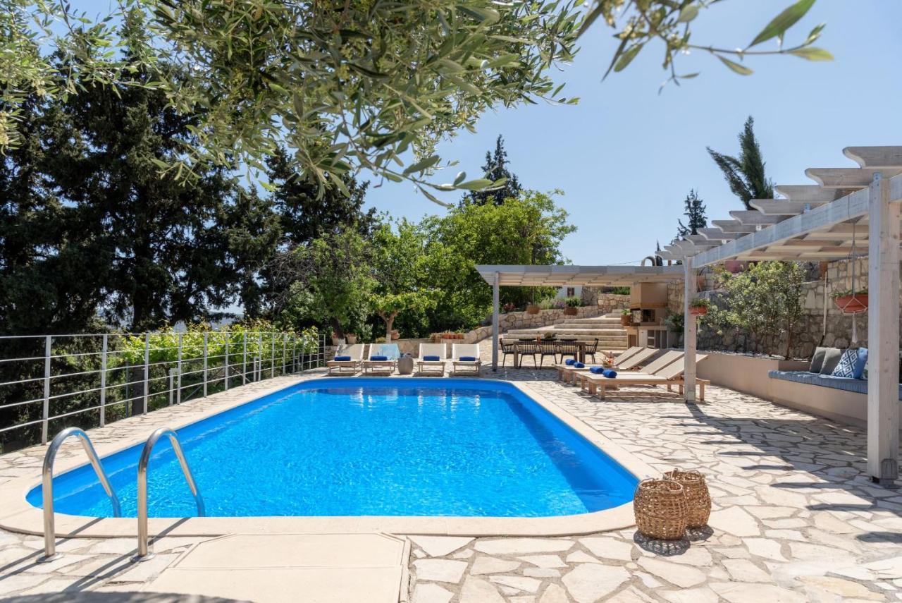 Villa Chrysallis With Heated Pool Georgioupoli Exterior foto