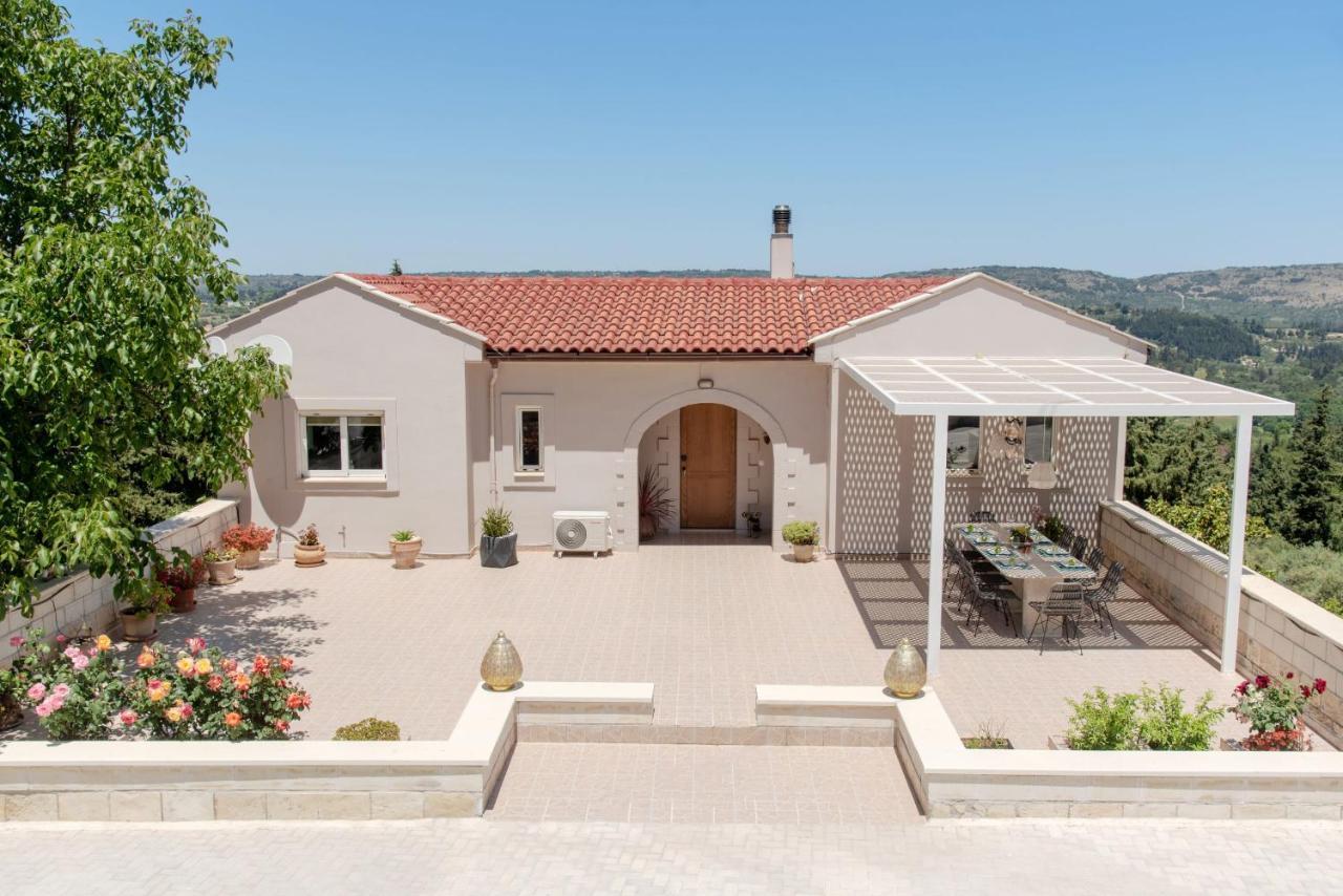 Villa Chrysallis With Heated Pool Georgioupoli Exterior foto